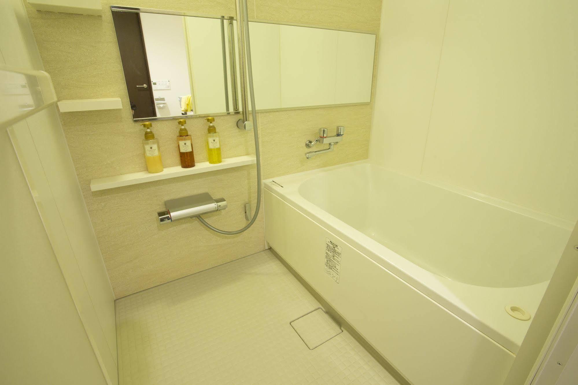 Smile Hotel Atsugi Eksteriør billede