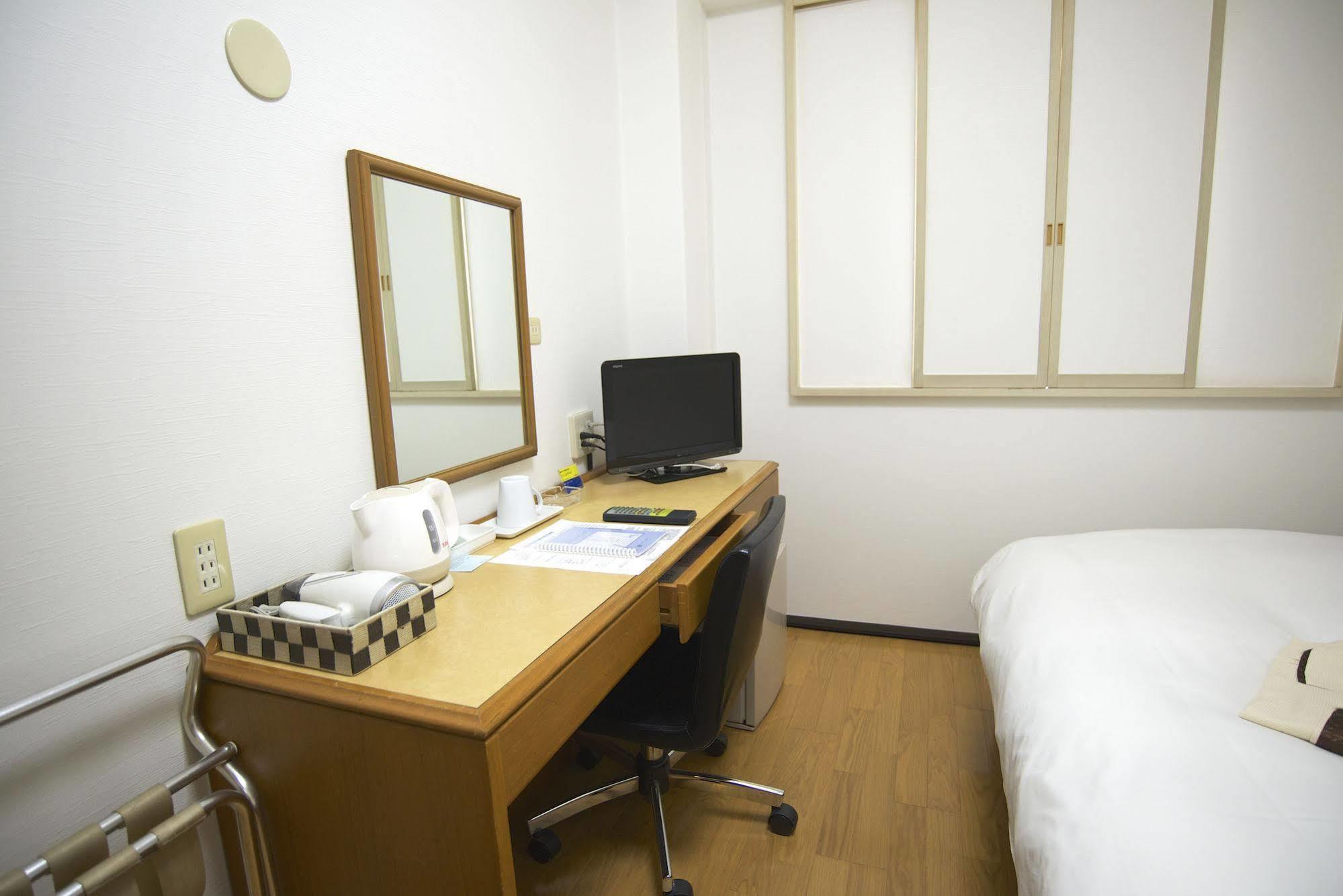 Smile Hotel Atsugi Eksteriør billede